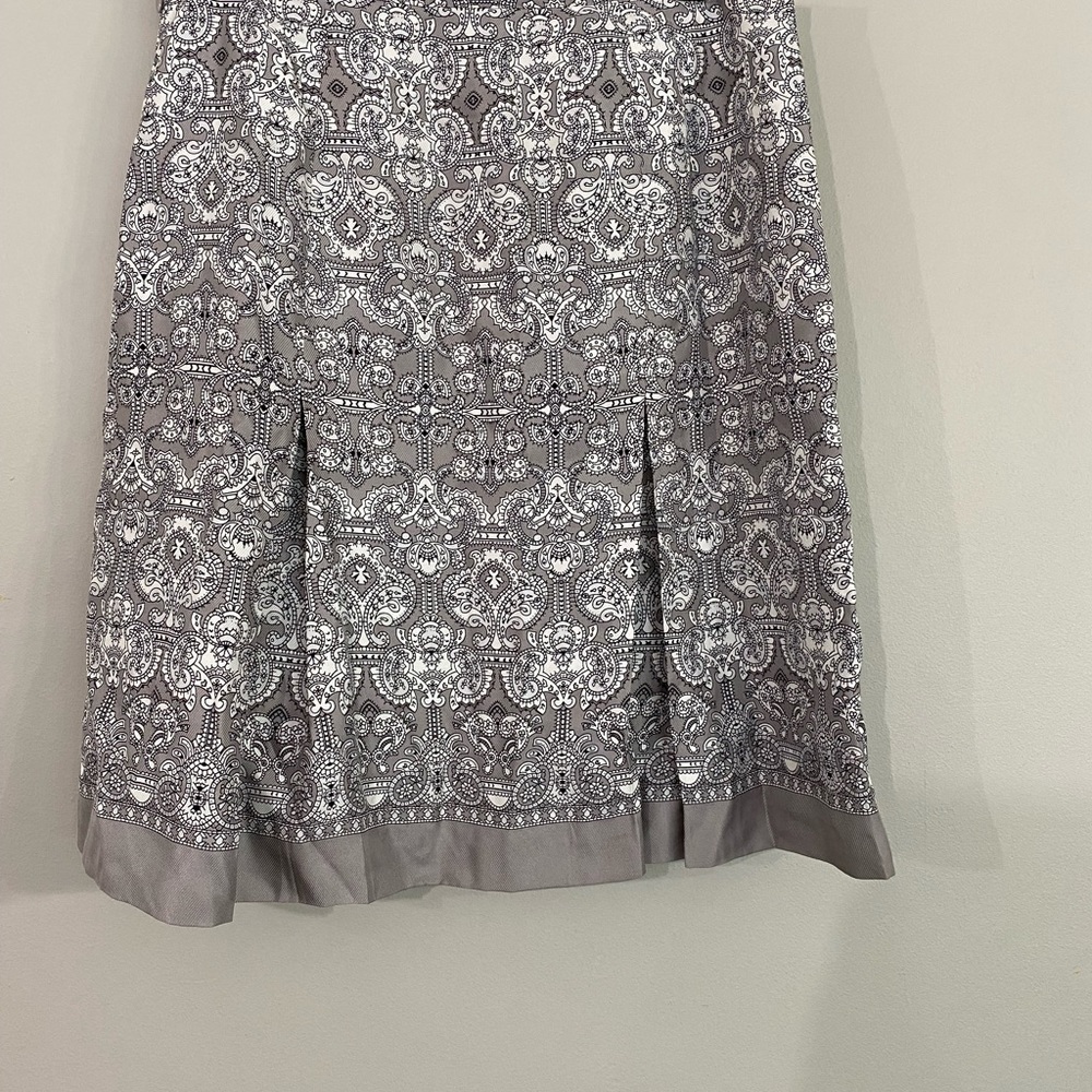 LOFT Ann Taylor beautiful skirt w/ lining & zipper - Picture 4 of 8